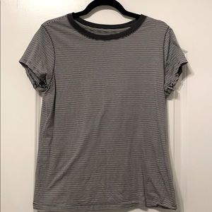 Universal Thread Striped T-shirt